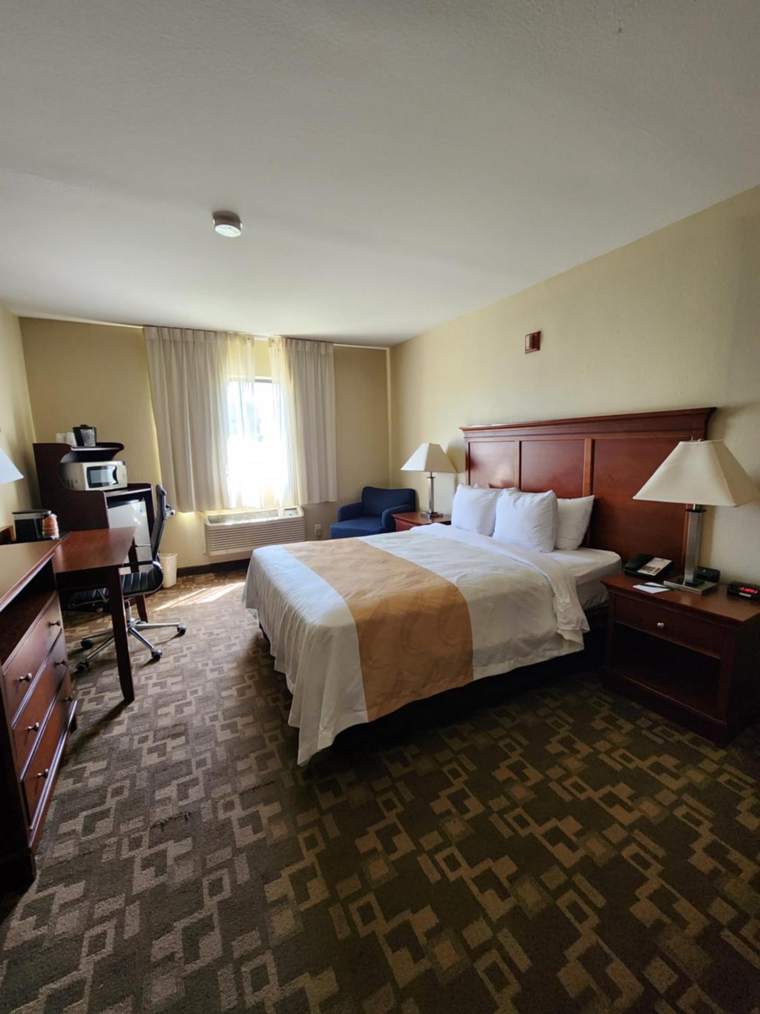 Quality Inn I-70 At Wanamaker Topeka Exterior foto
