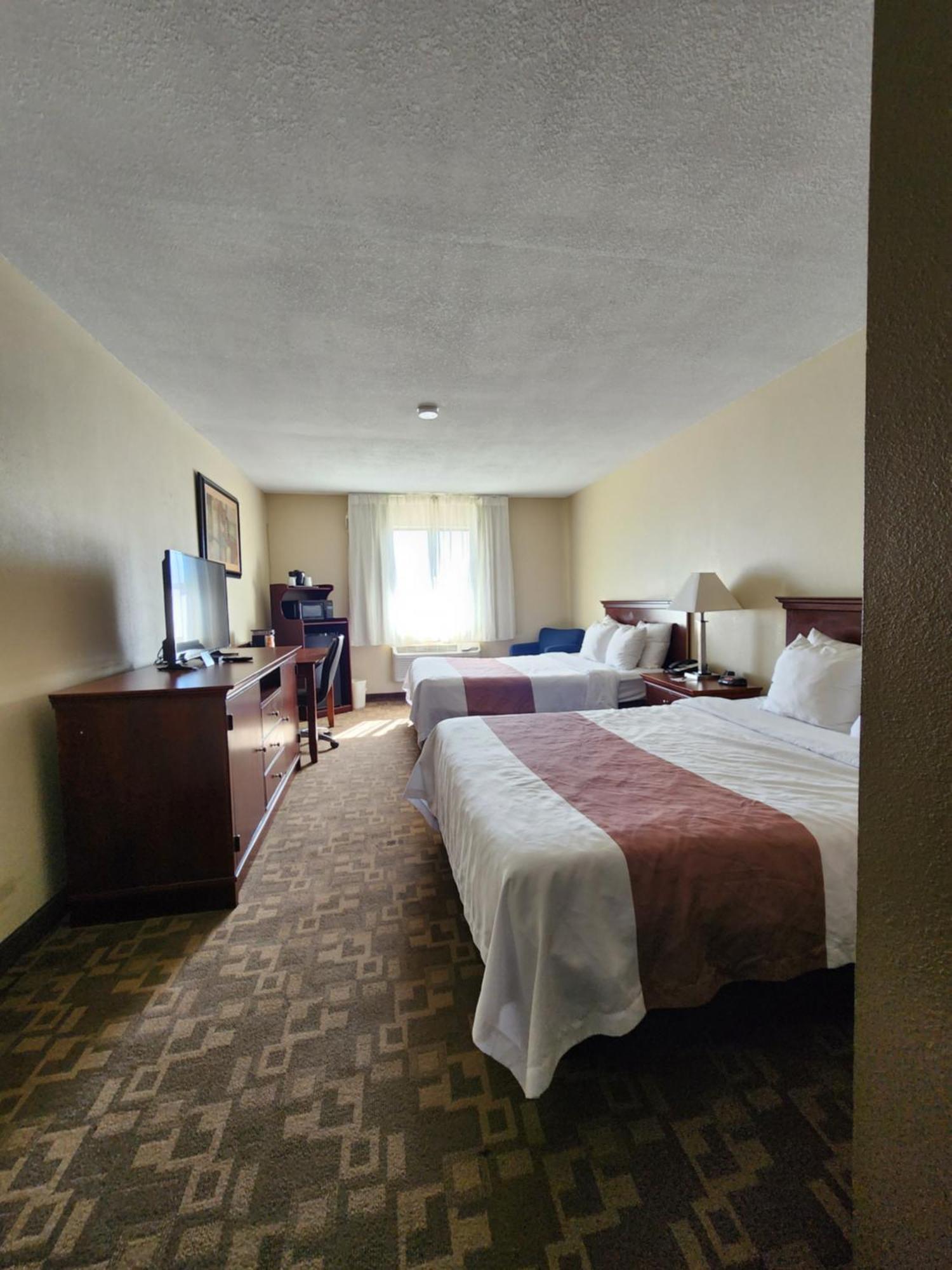 Quality Inn I-70 At Wanamaker Topeka Exterior foto