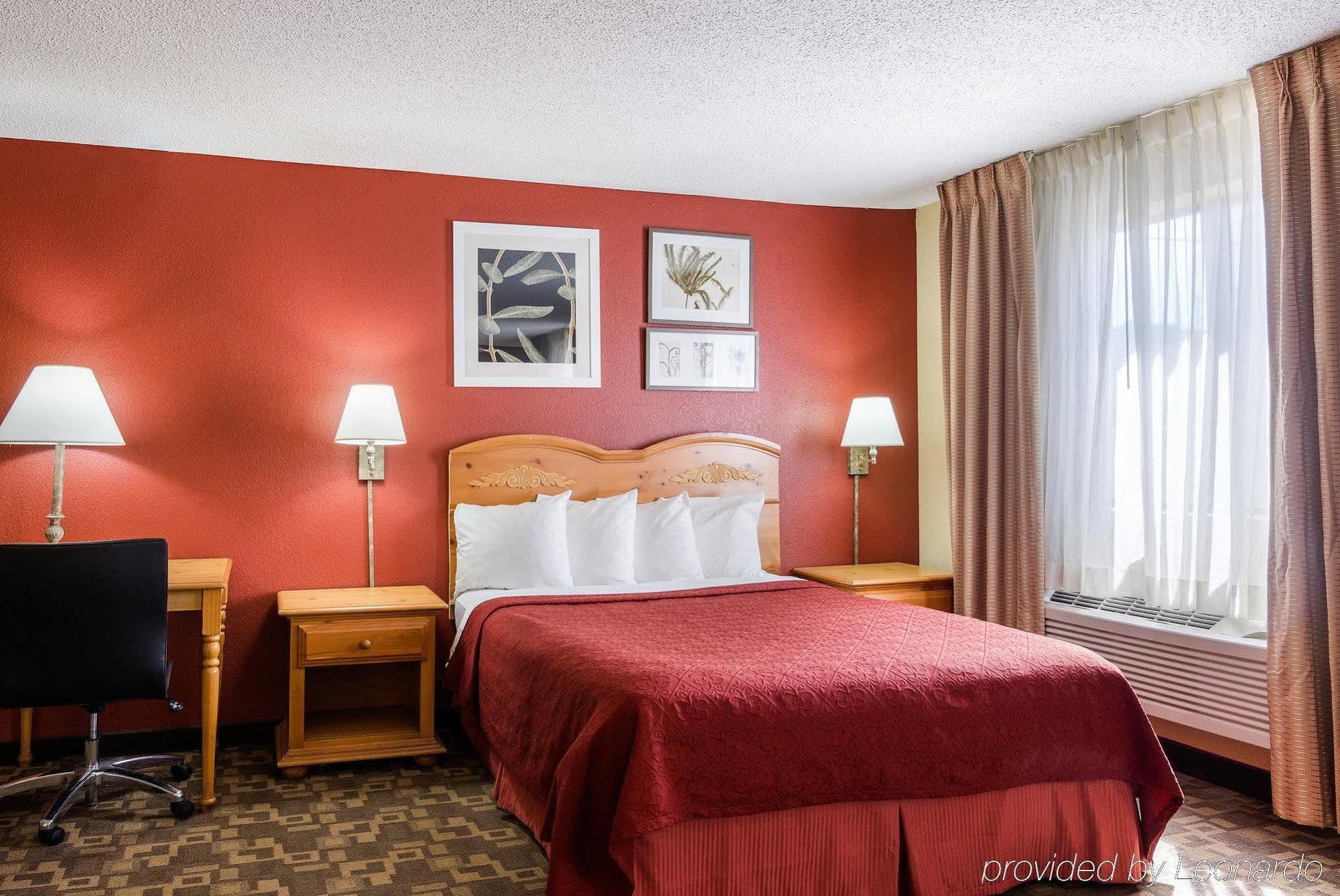 Quality Inn I-70 At Wanamaker Topeka Exterior foto