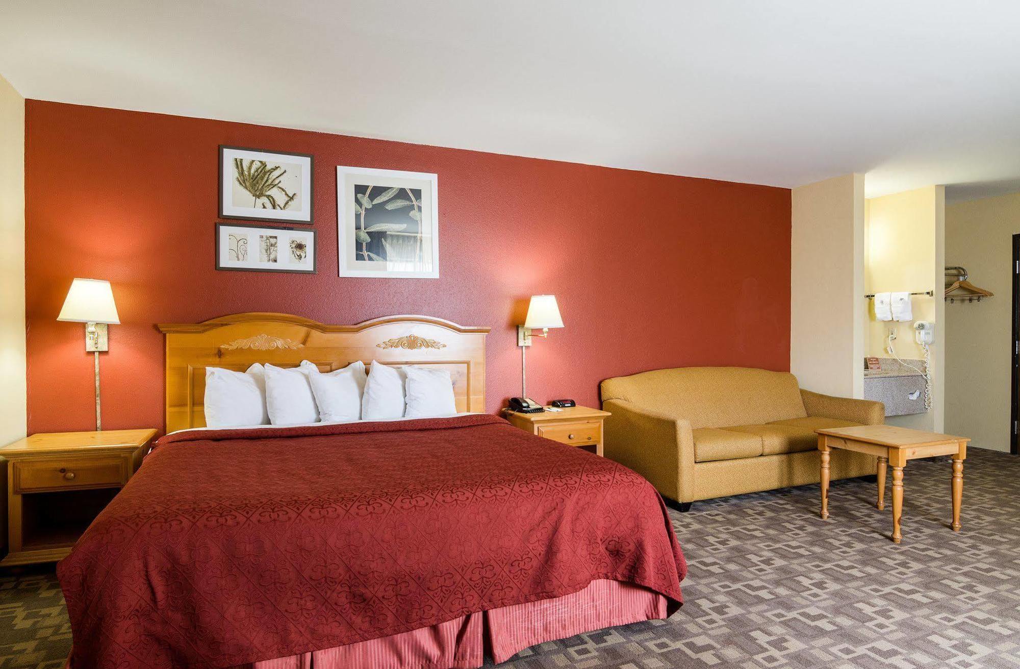 Quality Inn I-70 At Wanamaker Topeka Exterior foto